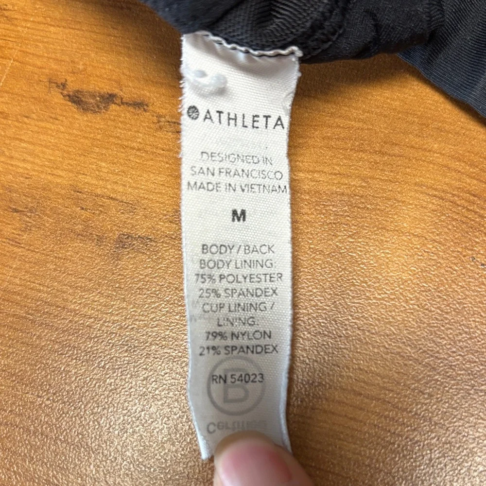 Athleta Dark Camo Sports‎ Bra